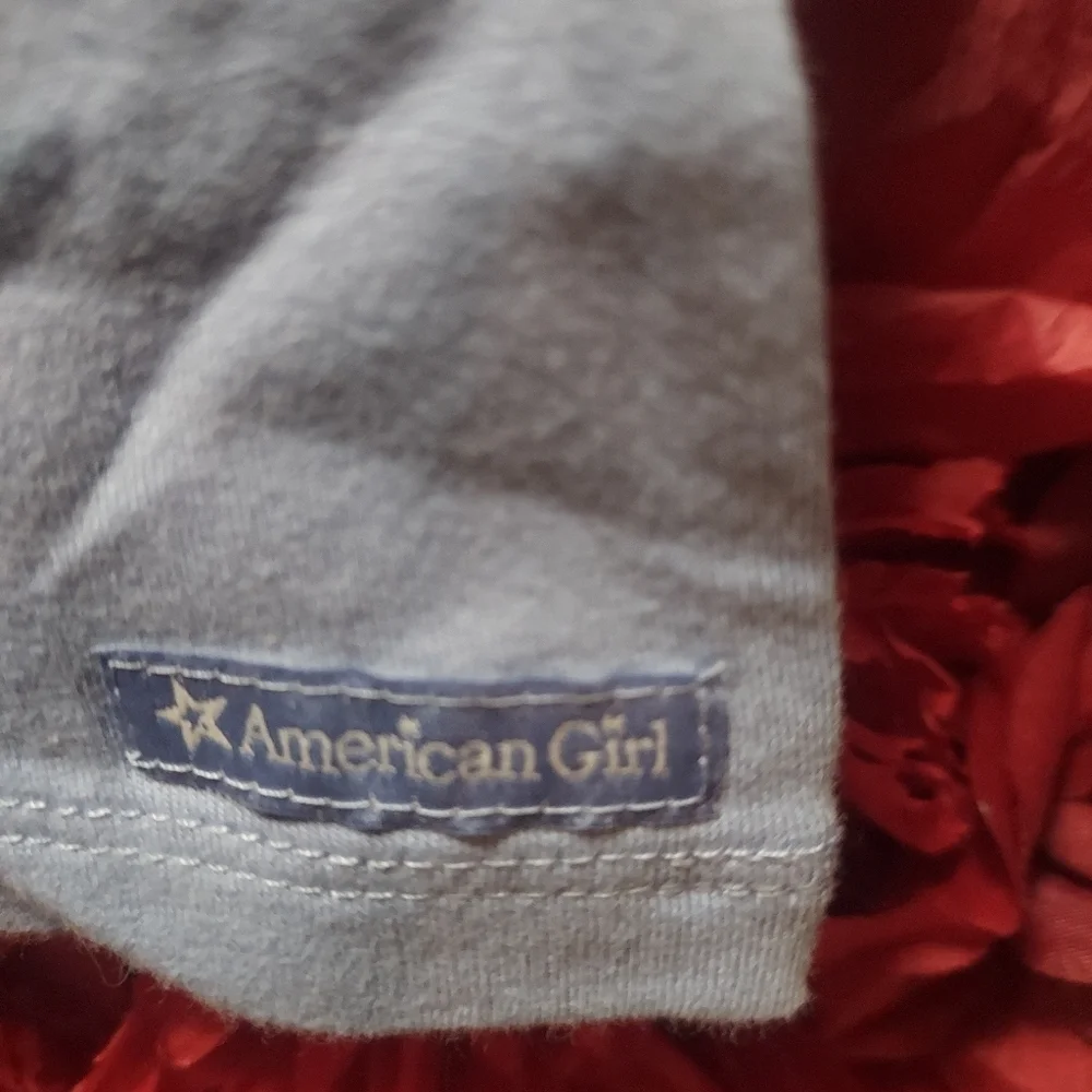 Girls NWT American Girl Size 10/12 Long Sleeve Tee with Heart Detail